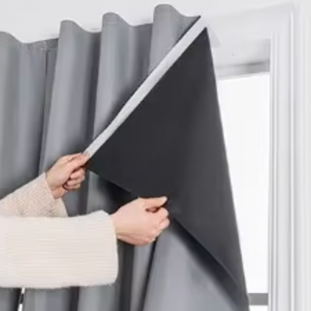 Rideau adhésif occultant anti UV installation facile | Nuitfix | Instant Rideau