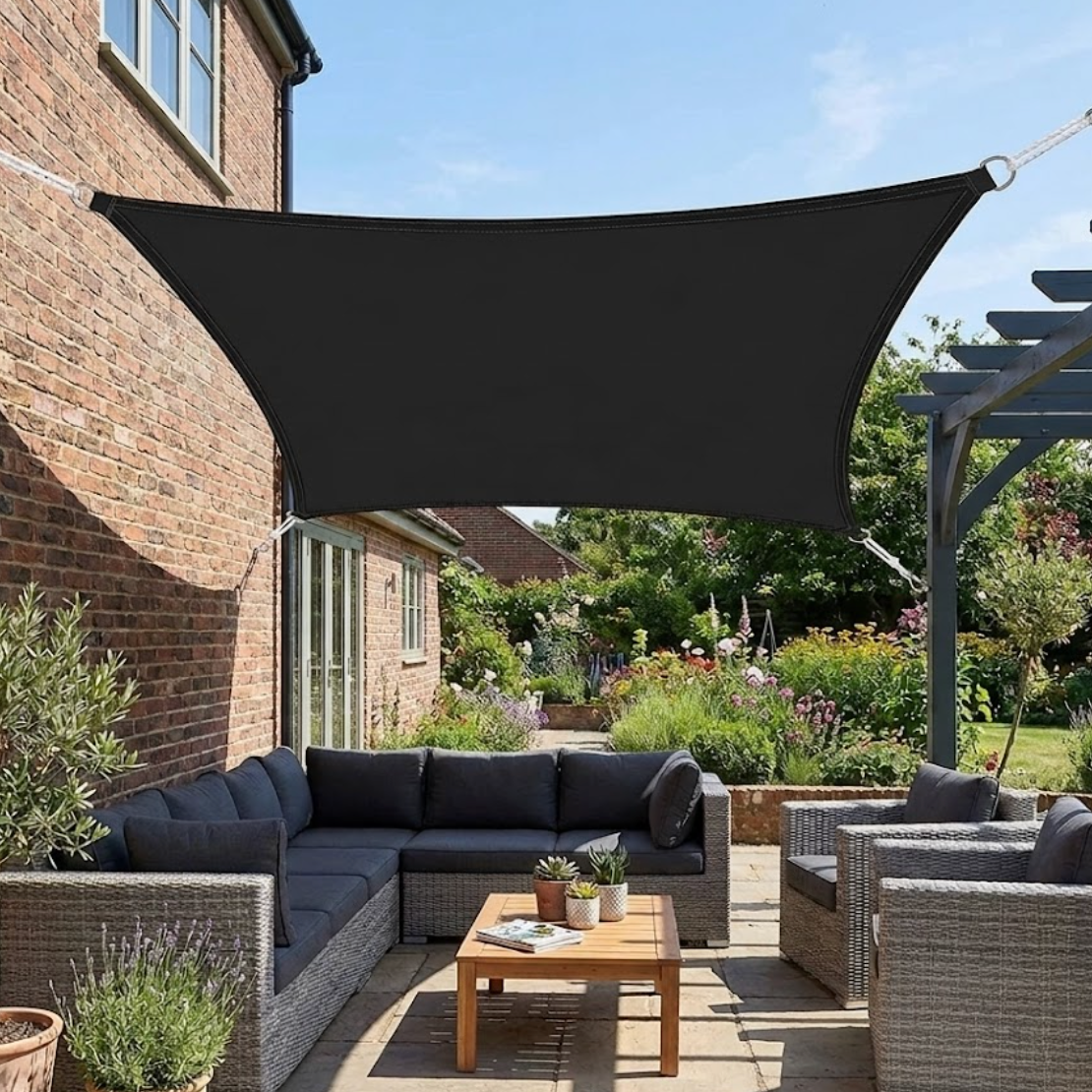 Toile d’ombrage noire anti UV 95% design moderne terrasse jardin extérieur | Sunara | Instant rideau