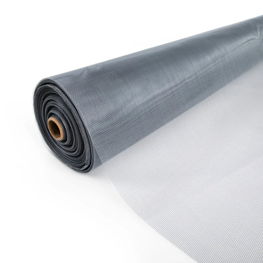 Moustiquaire rouleau grise offrant une protection efficace contre les insectes tout en préservant la luminosité naturelle | Mustik | Instant rideau