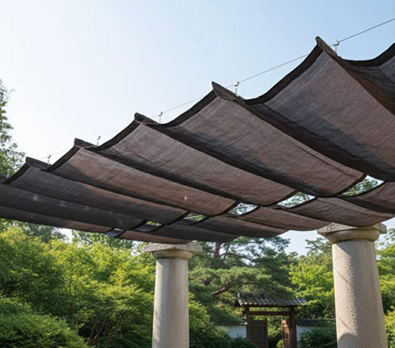 Pare-soleil marron pour pergola et terrasse | Solo | Instant Rideau