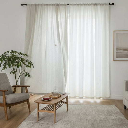 Rideau blanc au design unique, sobre et chic, idéal pour un salon élégant et raffiné | Lineo | Instant Rideau