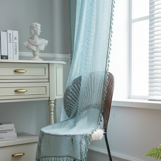 Rideau bleu coton doux apportant style et sophistication à votre décoration intérieure | Tisséo | Instant rideau