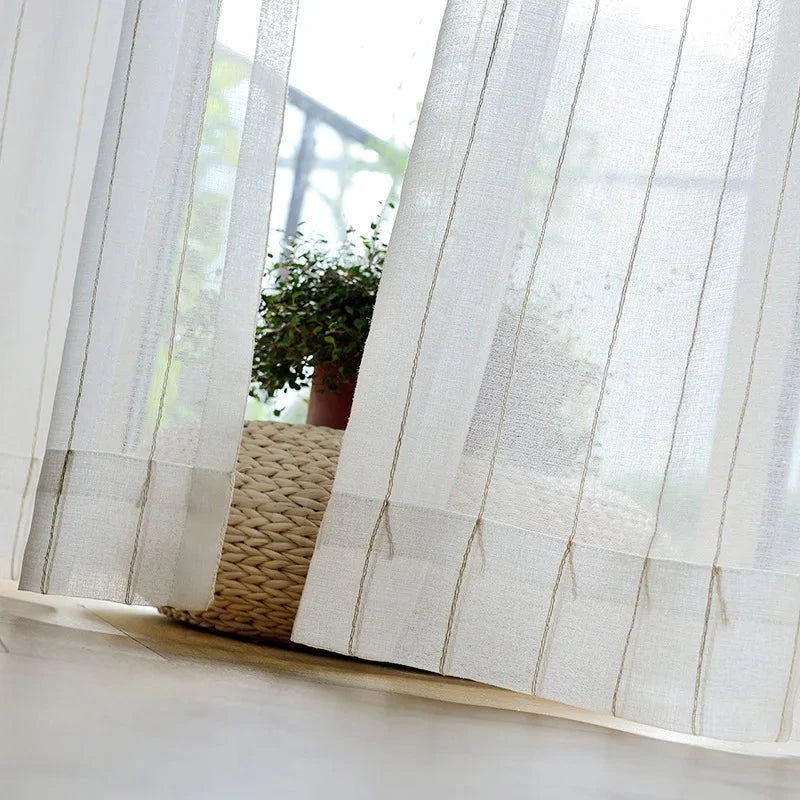 Rideau en coton et lin blanc tissé japonais offrant confort et élégance | Rayo | Instant rideau