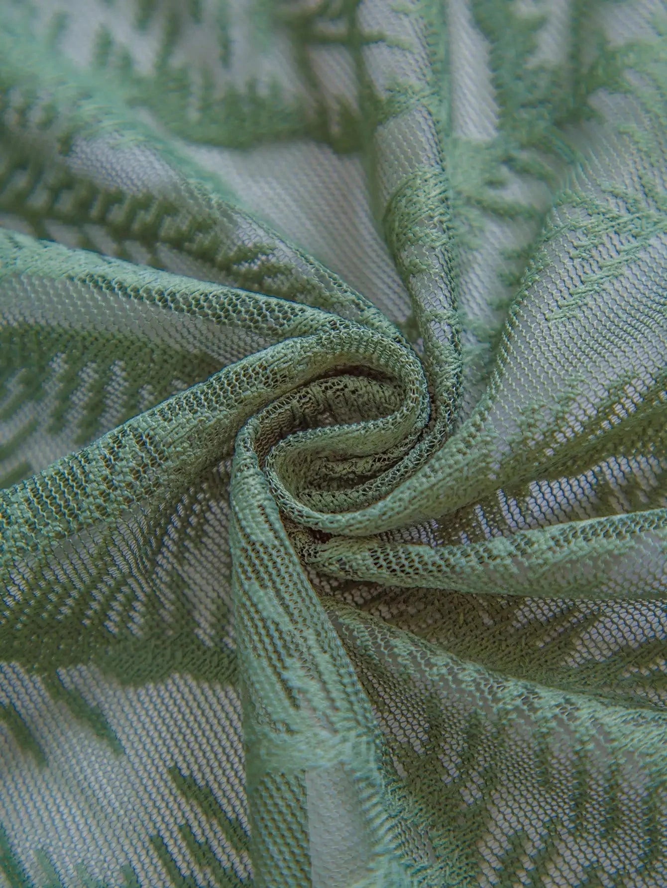 Rideau vert fleuri pour salon ou chambre, apportant couleur, gaieté et style élégant | Vertuo | Instant rideau