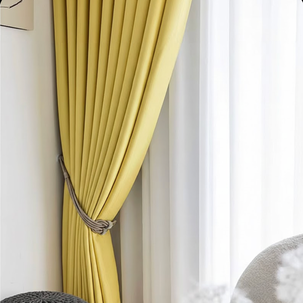 Rideau acoustique épais jaune pour isolation phonique et confort visuel | Silenza | Instant Rideau