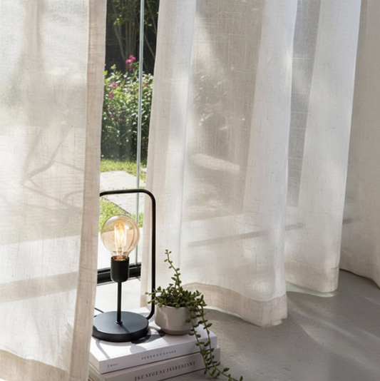 Rideau en lin beige style japonais, tamisant la lumière avec élégance naturelle | Lino Instant Rideau
