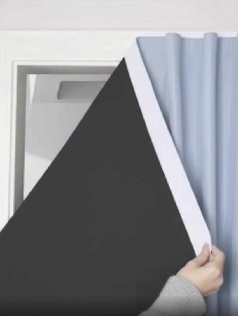 Rideau adhésif occultant bleu ciel sans perçage pour fenêtre | Nuitfix | Instant Rideau
