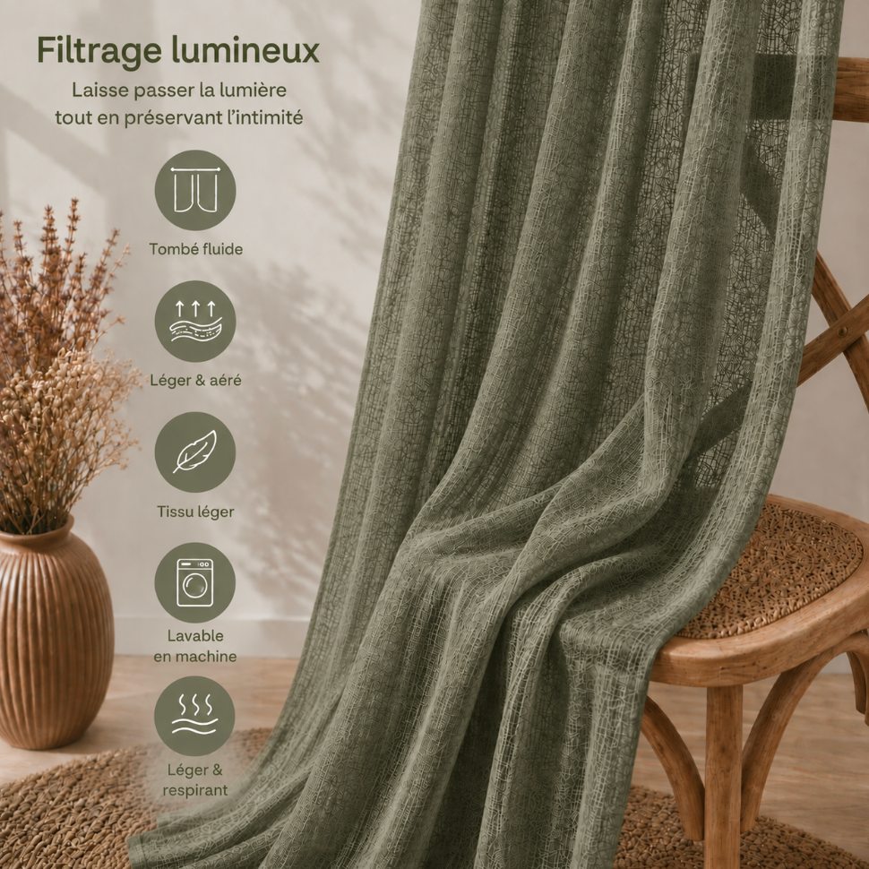 Rideau voilage vert en coton pour salon et chambre, avec texture douce et tombé fluide pour habiller les fenêtres tout en conservant une belle luminosité naturelle | Milia | Instant rideau