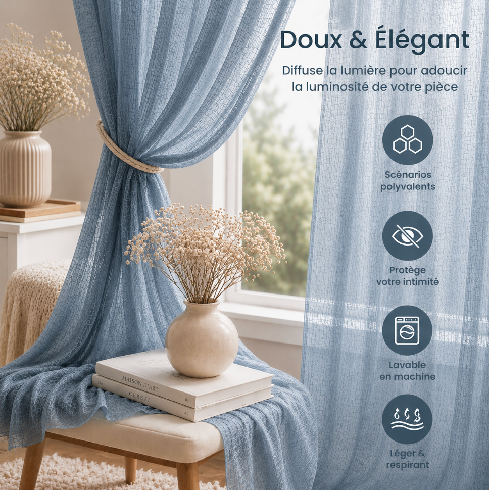 Voilage en coton bleu brume transparent laissant passer la lumière naturelle, idéal pour créer une ambiance apaisante et habiller les grandes ouvertures avec légèreté | Milia | Instant rideau