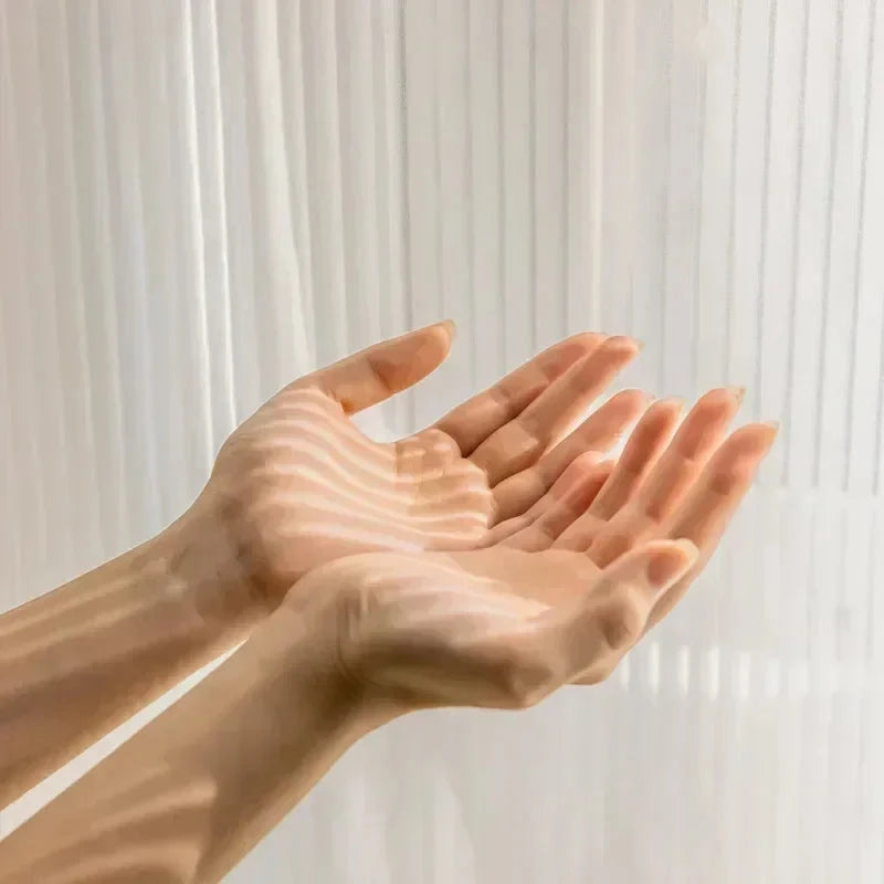 Voilage Luxura transparent apportant douceur, raffinement et ombrage jusqu’à 85 % | Luxura | Instant Rideau